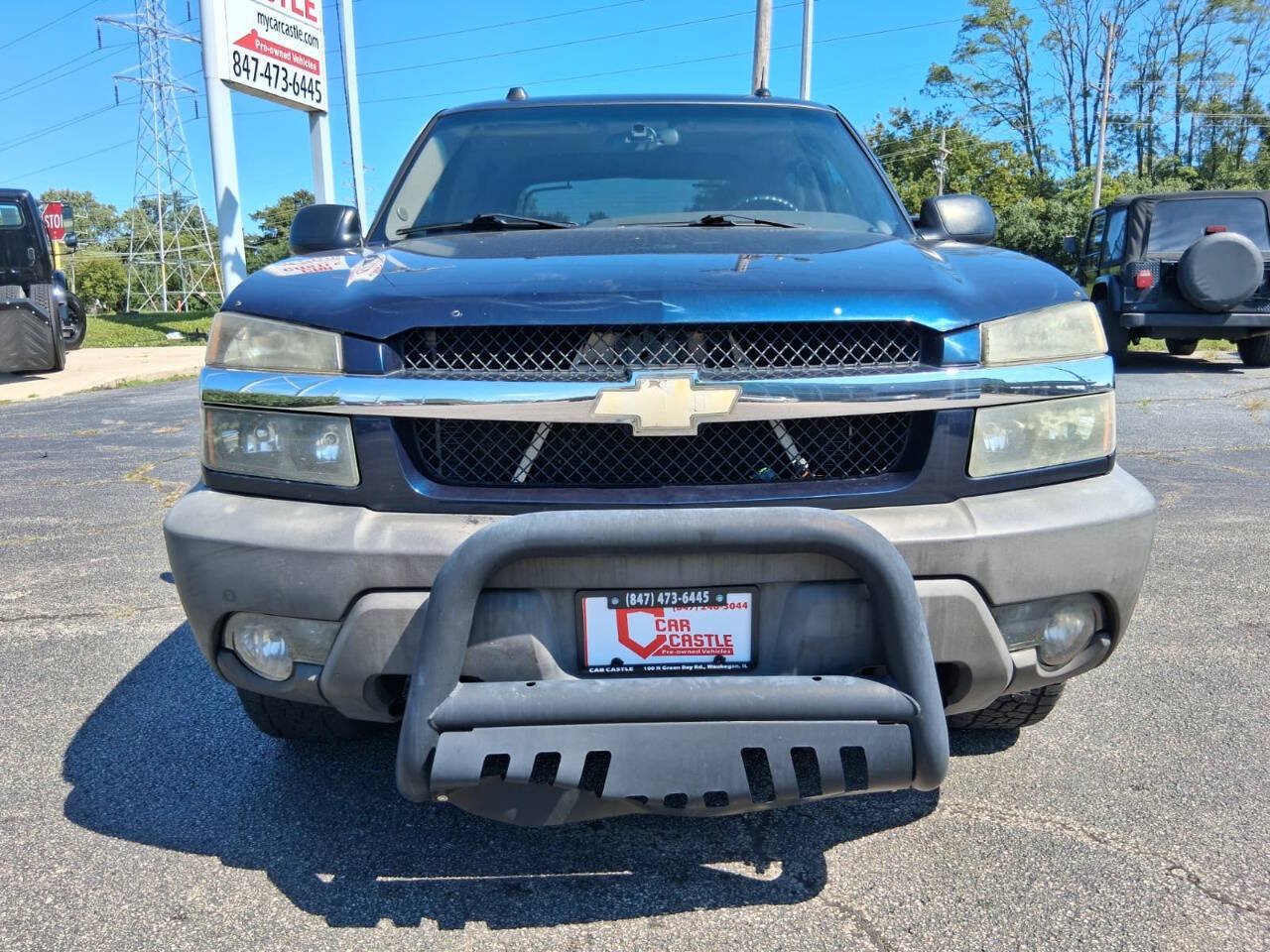 Used 2005 Chevrolet Avalanche Z71 w/ Sun And Sound Package AWD/4WD image 2