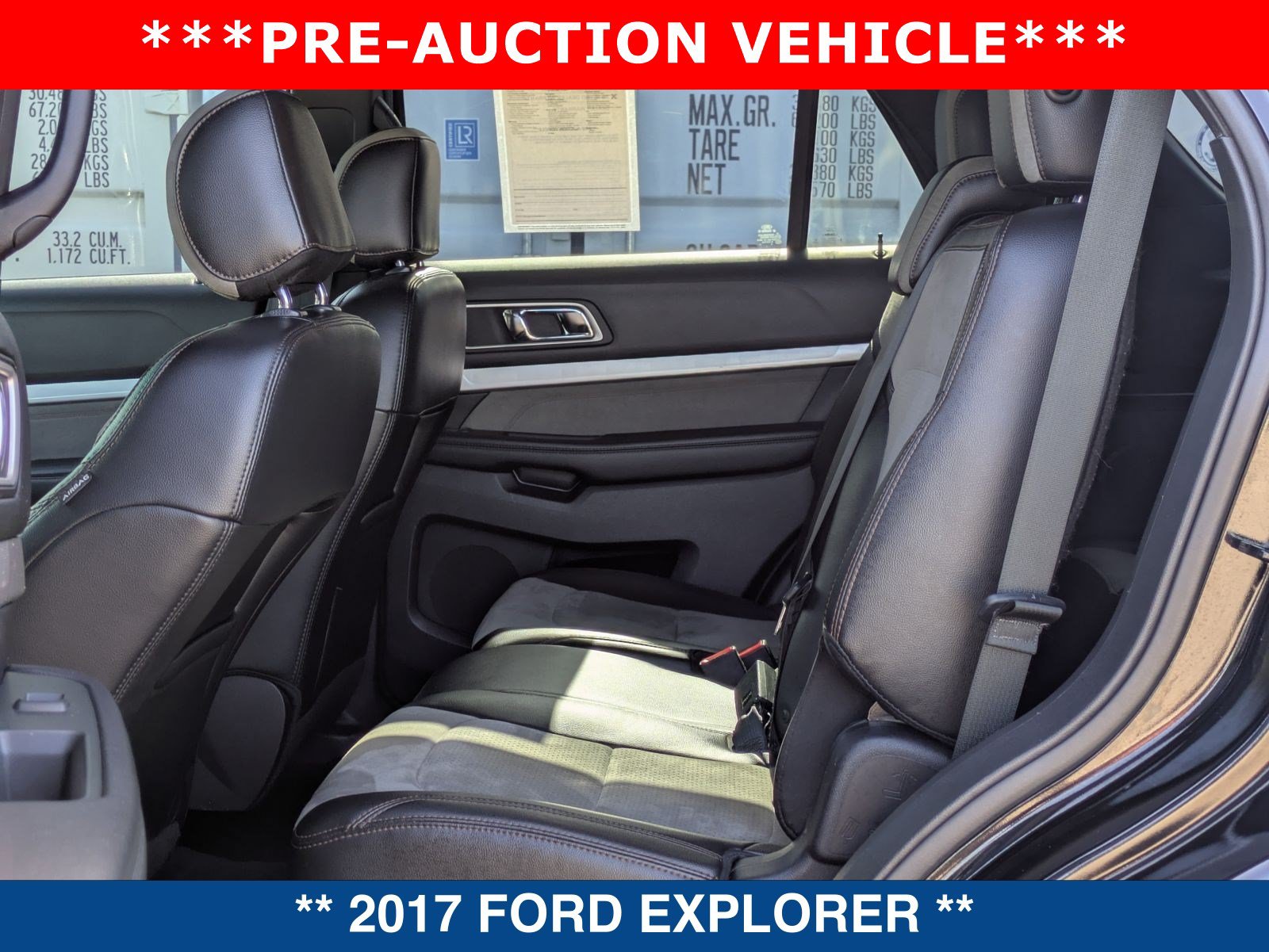 Used 2017 Ford Explorer XLT w/ Equipment Group 202A FWD image 16