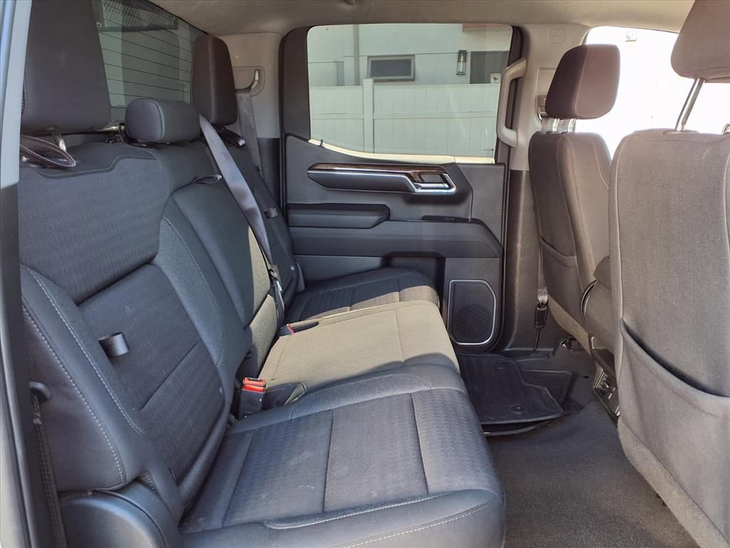 Used 2023 GMC Sierra 1500 Elevation image 7