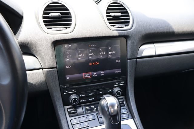 Used 2019 Porsche 718 Cayman RWD image 5