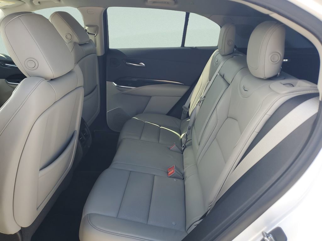 Used 2019 Cadillac XT4 Premium Luxury image 10