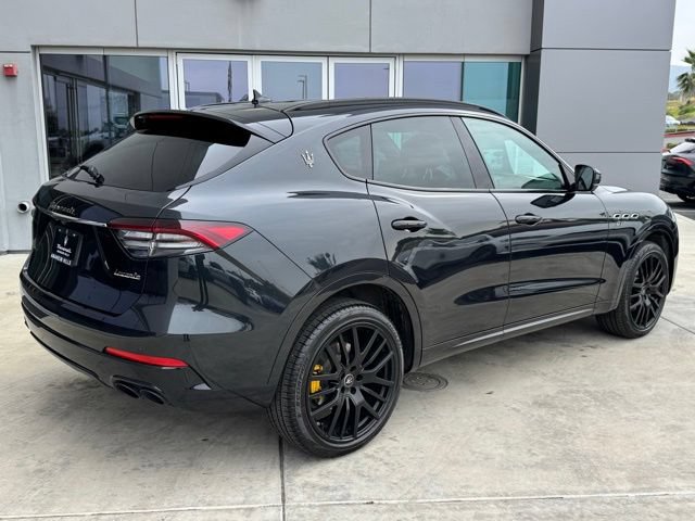 Certified 2022 Maserati Levante GT AWD/4WD image 8