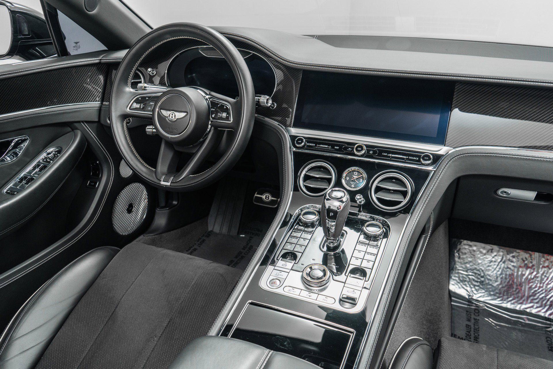 Used 2023 Bentley Continental GT V8 image 27