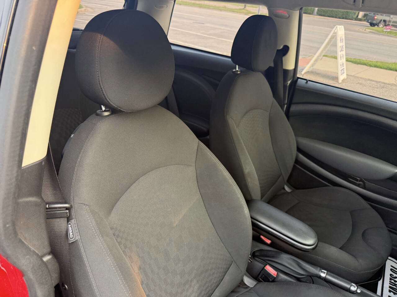 Used 2012 MINI Cooper Hardtop image 11