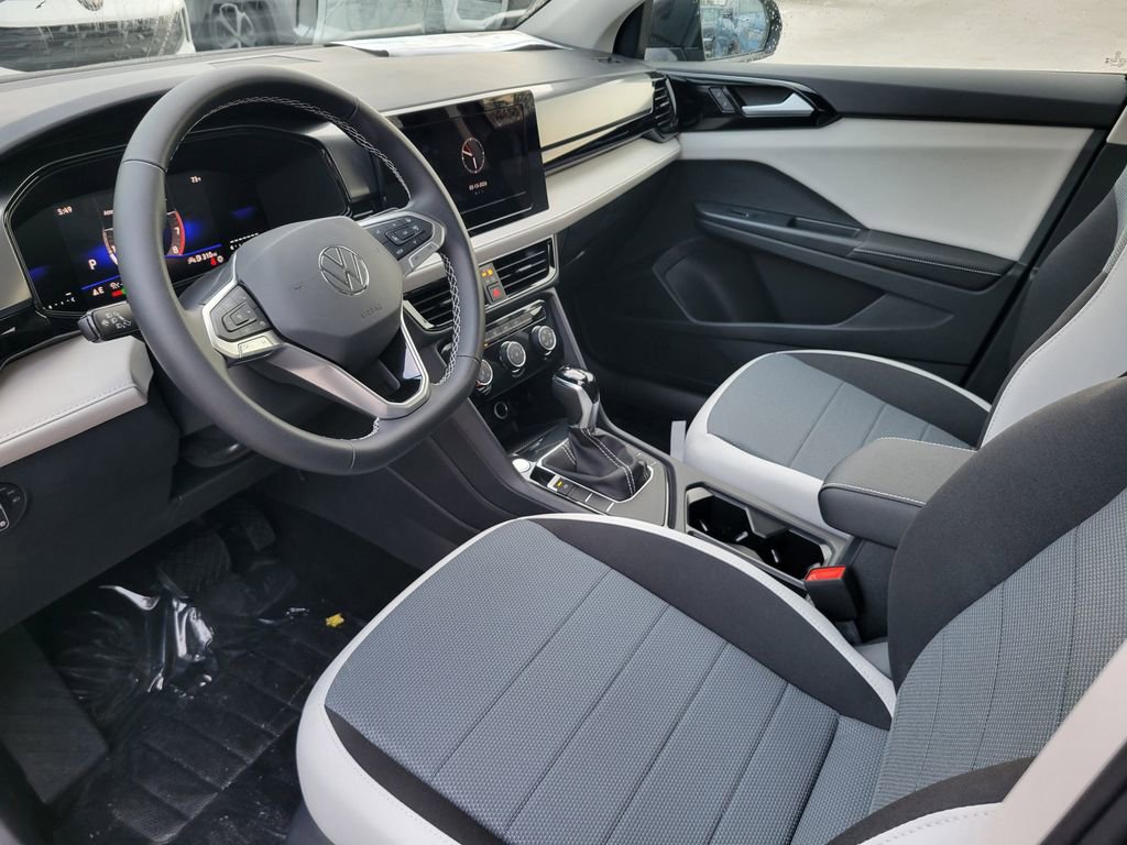 New 2026 Volkswagen Taos S image 7