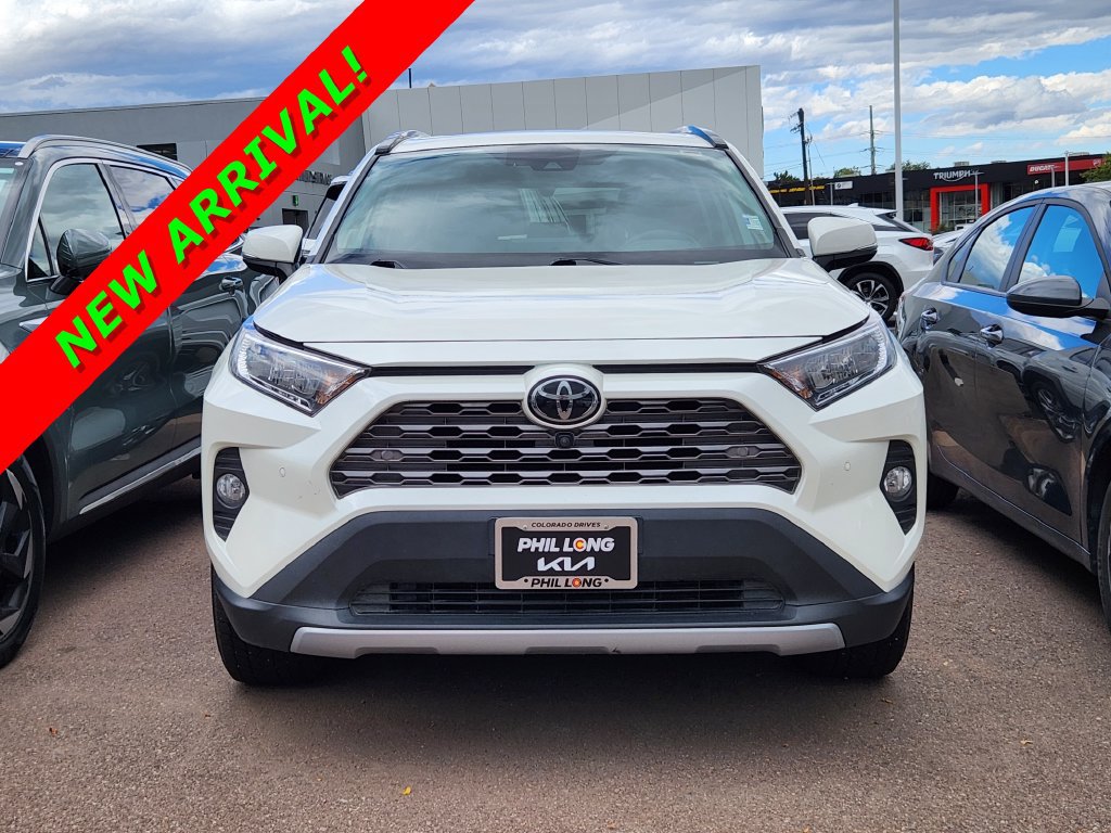 Used 2021 Toyota RAV4 Limited AWD/4WD image 2