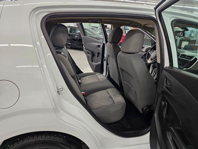 Used 2018 Chevrolet Sonic LT FWD image 29