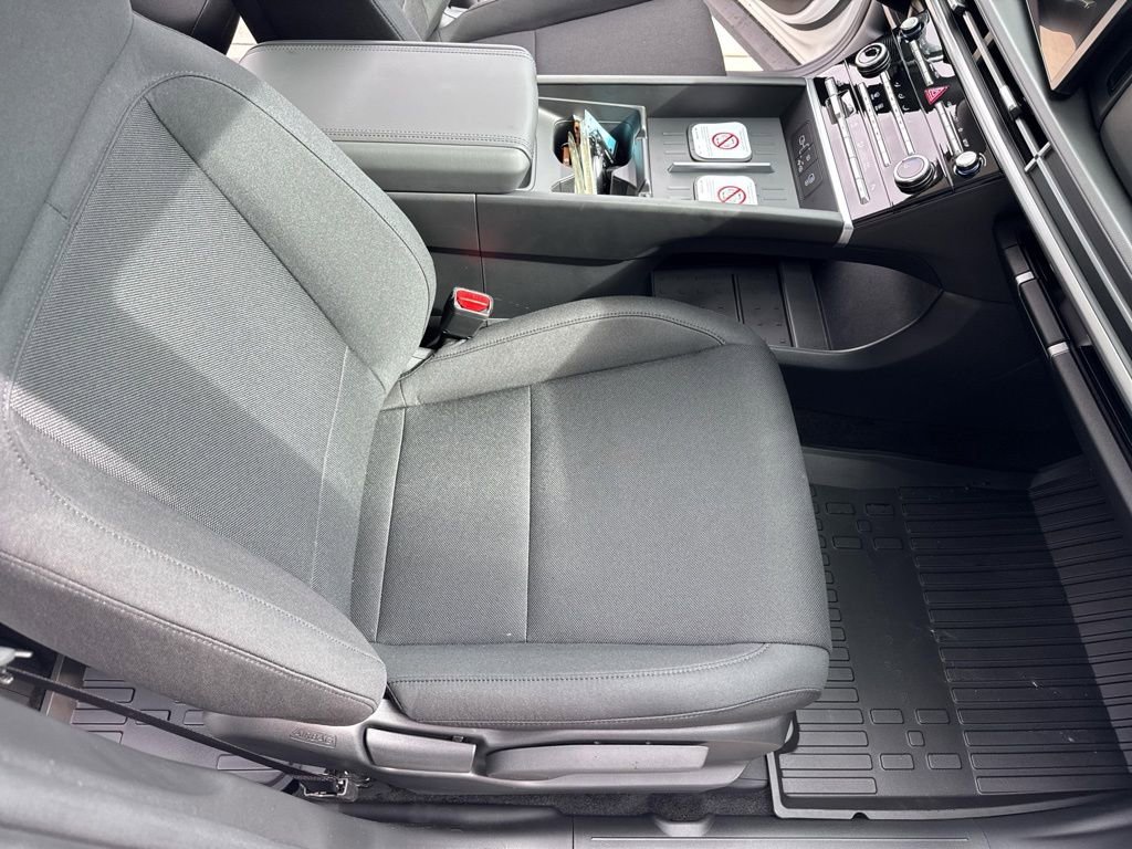 New 2026 Hyundai Santa Fe SE image 12