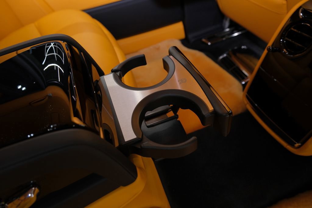 Used 2026 Rolls-Royce Phantom Sedan image 35