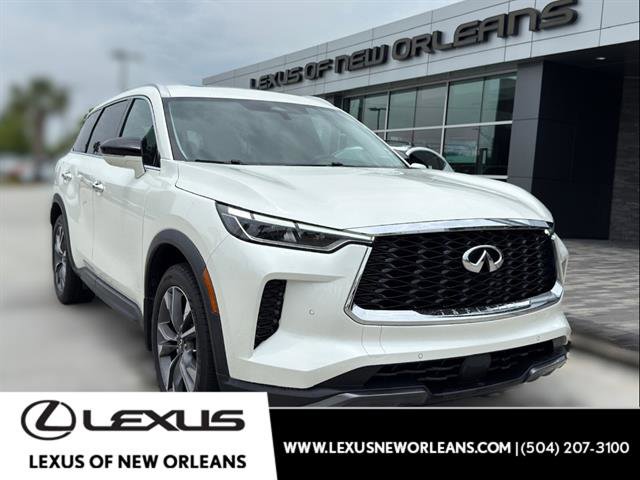Used 2022 INFINITI QX60 Luxe w/ Performance Audio Package FWD image 1