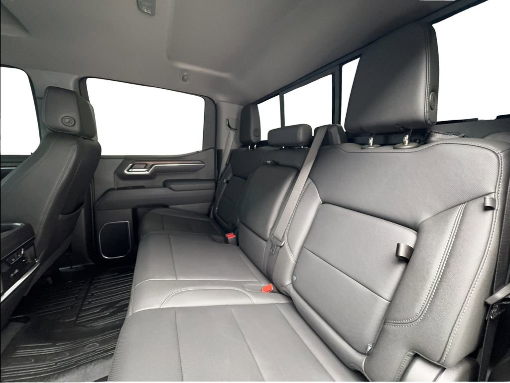 Used 2024 GMC Sierra 1500 SLT AWD/4WD image 26