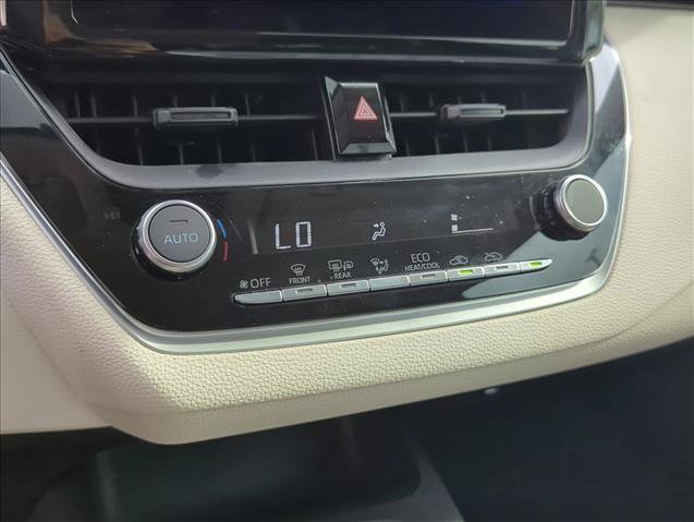 Certified 2026 Toyota Corolla LE FWD image 15