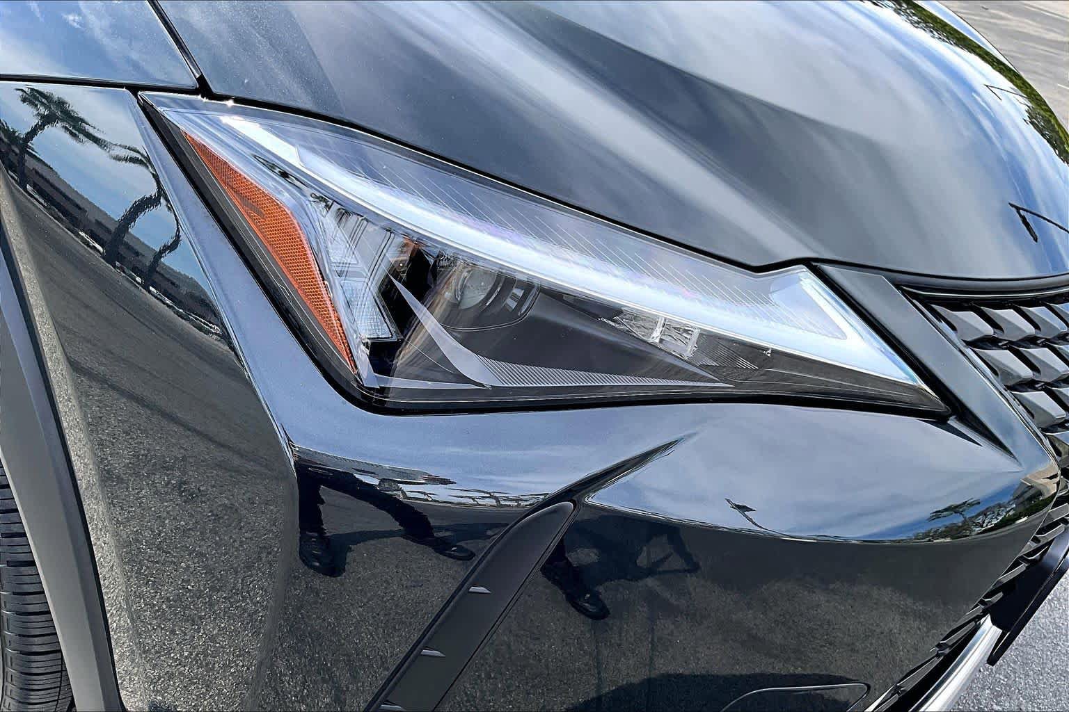 Certified 2023 Lexus UX 250h FWD w/ Accessory Package (Z2) image 26