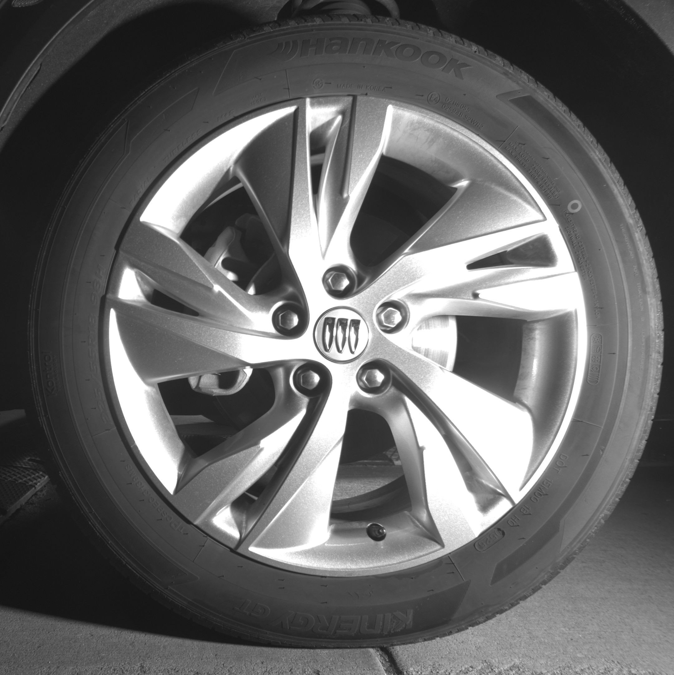 Used 2025 Buick Encore GX Preferred AWD/4WD image 12