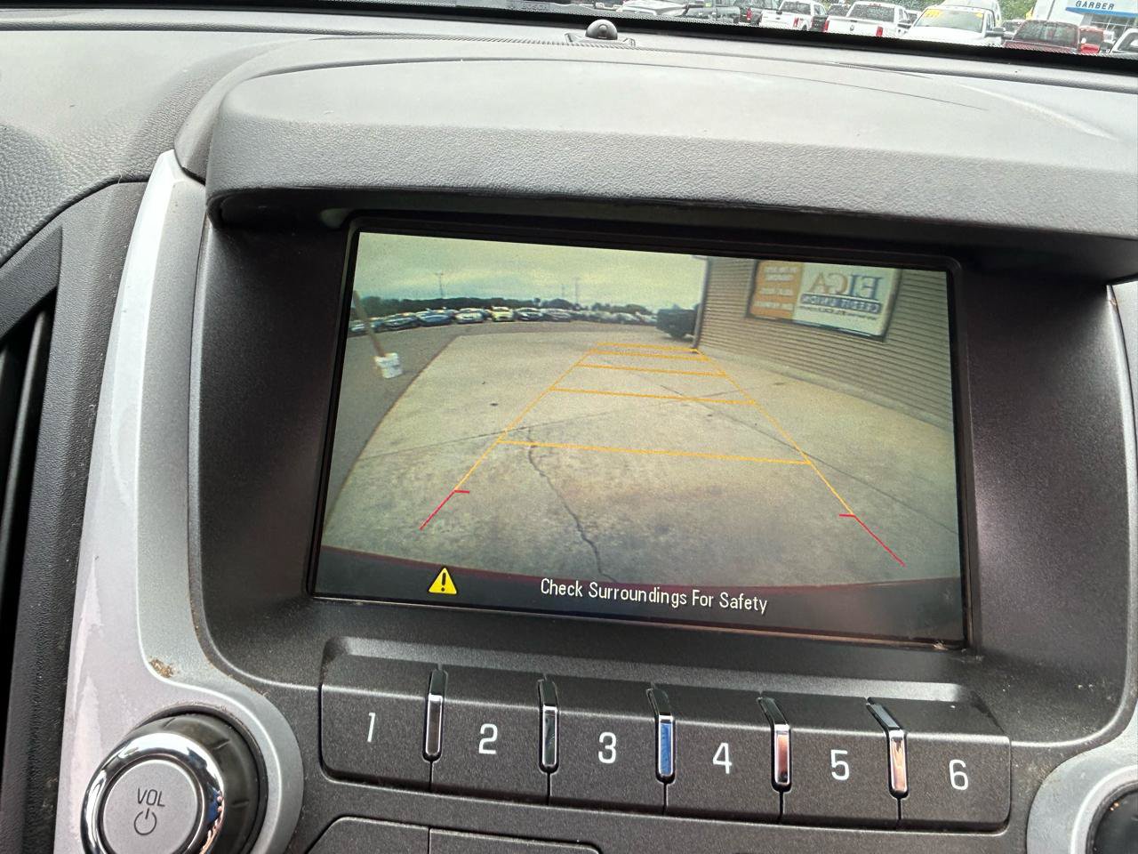 Used 2015 Chevrolet Equinox LT FWD image 23