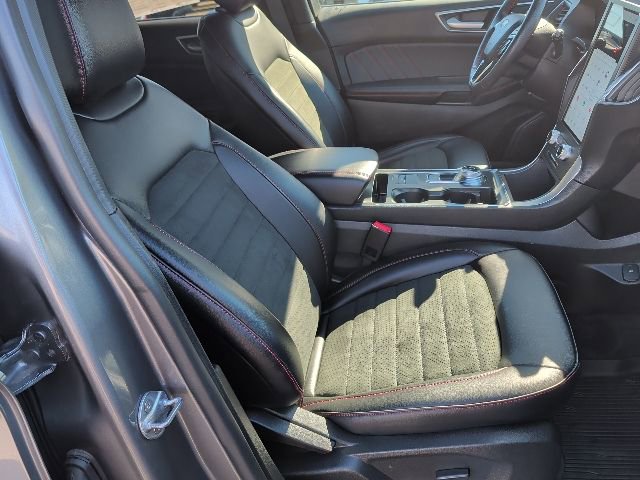 Certified 2024 Ford Edge ST-Line image 25