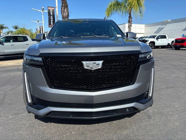 Used 2021 Cadillac Escalade ESV Sport w/ Driver Assist Tech Package AWD/4WD image 2