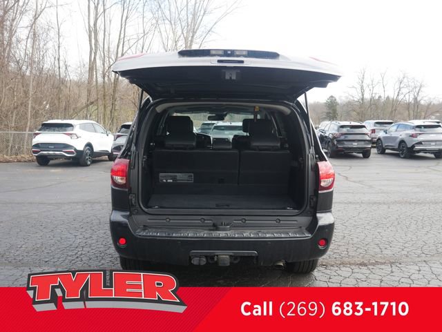 Used 2018 Toyota Sequoia TRD Sport image 14