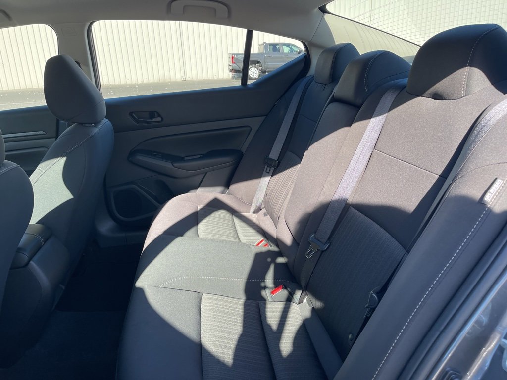 Used 2025 Nissan Altima 2.5 S image 19