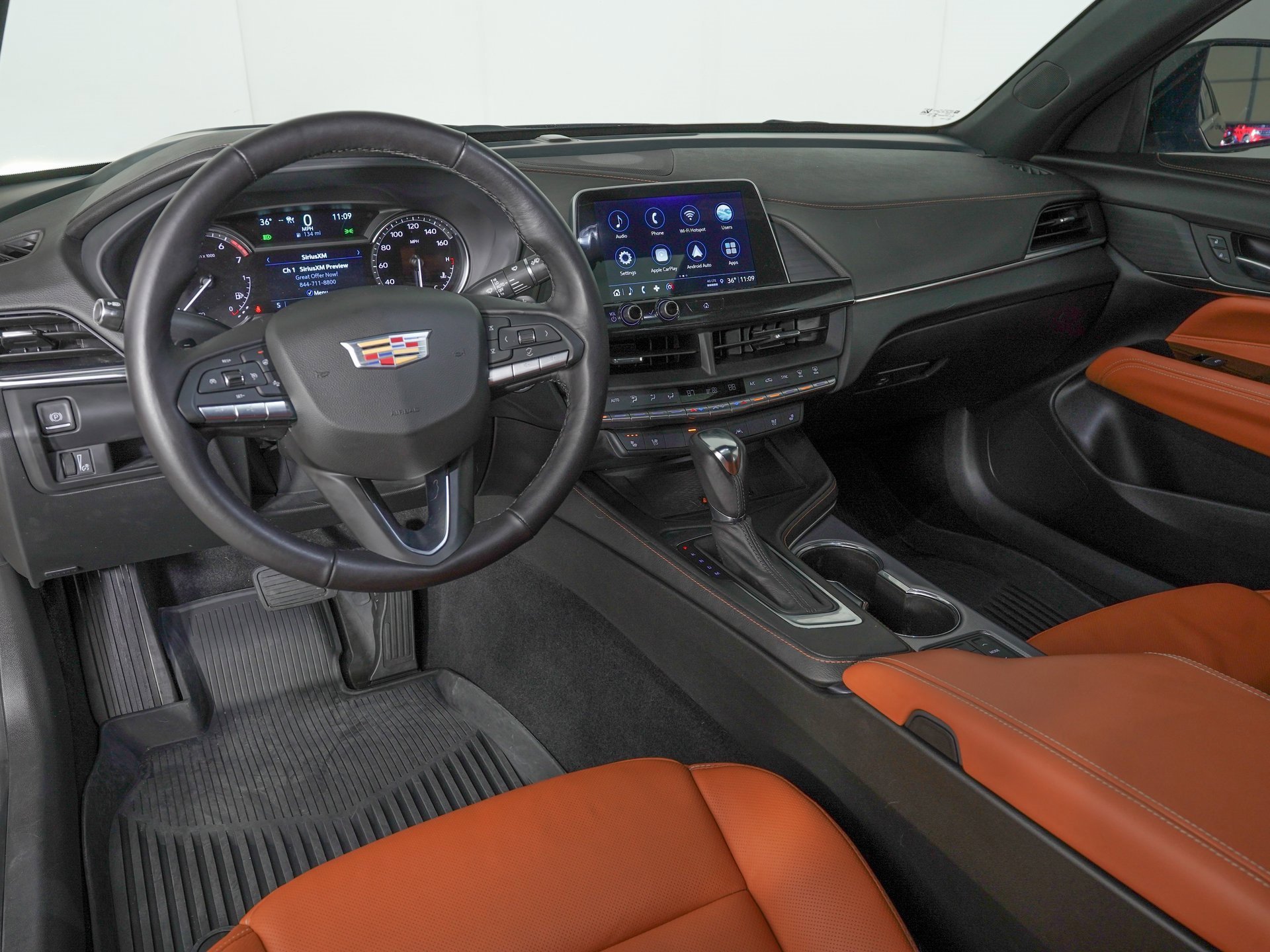 Used 2025 Cadillac CT4 Premium Luxury image 15