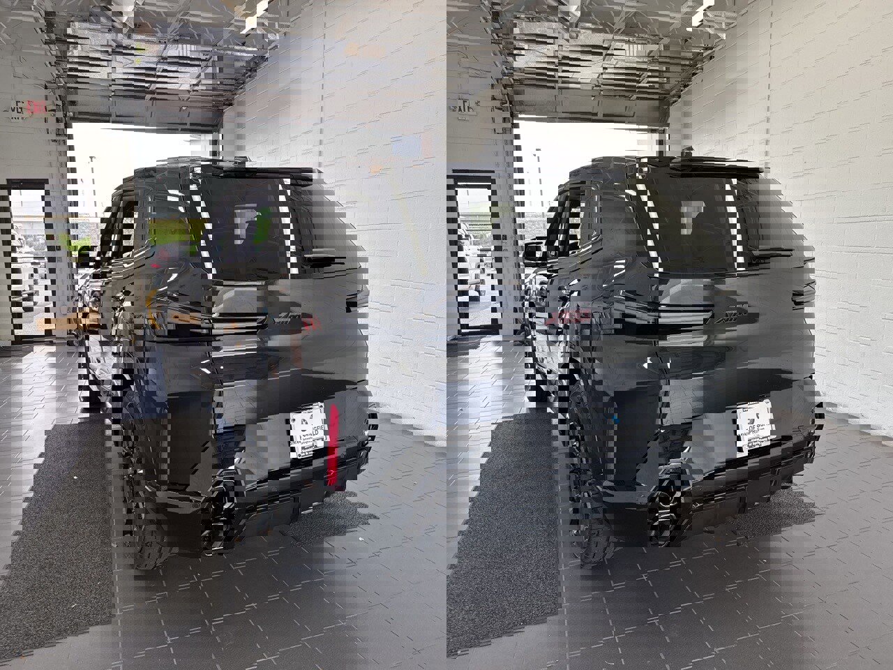 New 2026 BMW XM Label Red image 6