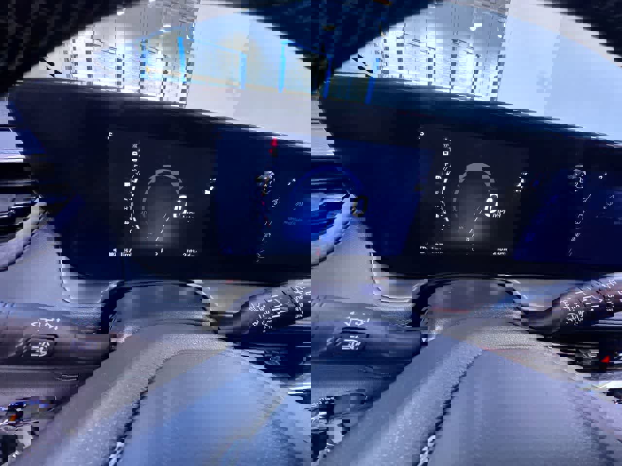 Used 2025 Buick Encore GX Preferred image 22