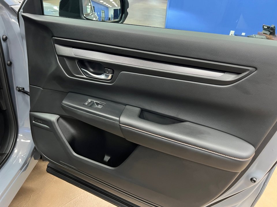 Certified 2026 Honda CR-V Sport-L image 31
