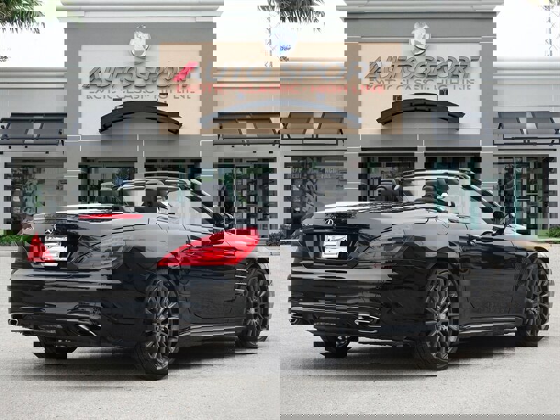 Used 2017 Mercedes-Benz SL 450 image 4