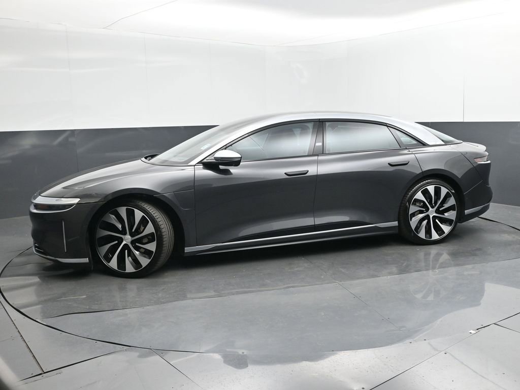 Used 2022 Lucid Air Grand Touring image 2