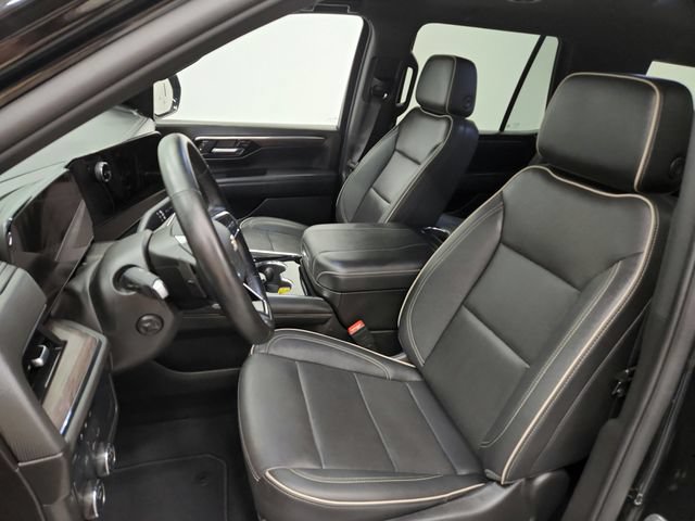 Used 2025 Chevrolet Tahoe Premier RWD image 19