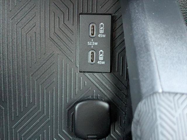 Certified 2024 Toyota Tacoma SR AWD/4WD image 22