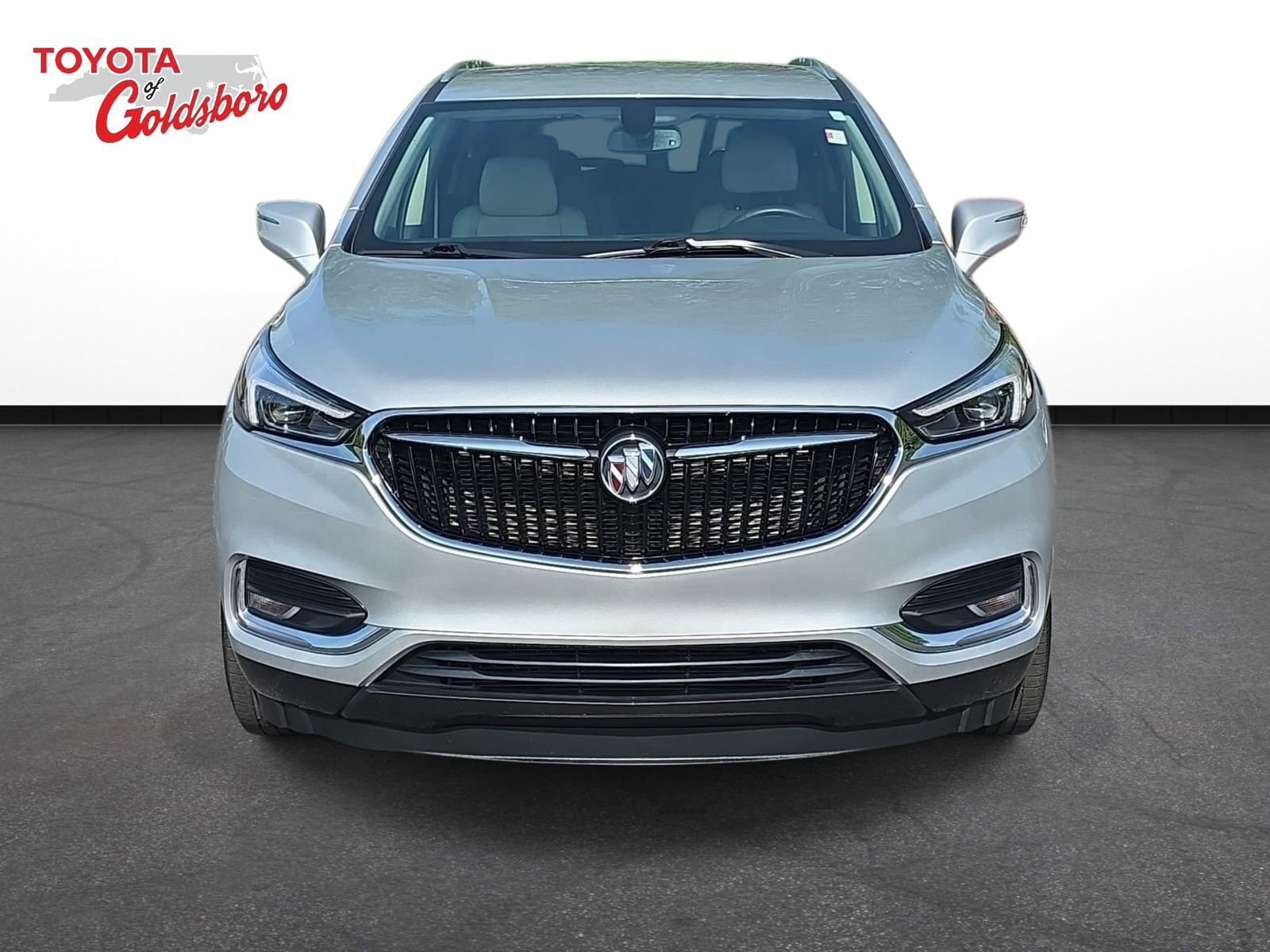 Used 2021 Buick Enclave Essence w/ Sound and Sites Package image 2