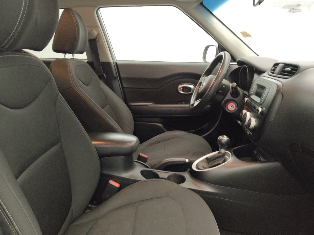 Used 2014 Kia Soul FWD image 21