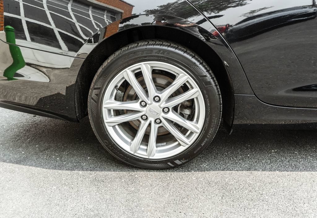 Used 2023 Cadillac CT4 Luxury w/ Sun And Sound Package AWD/4WD image 29