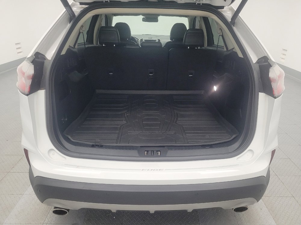 Used 2019 Ford Edge SEL w/ Equipment Group 201A image 29