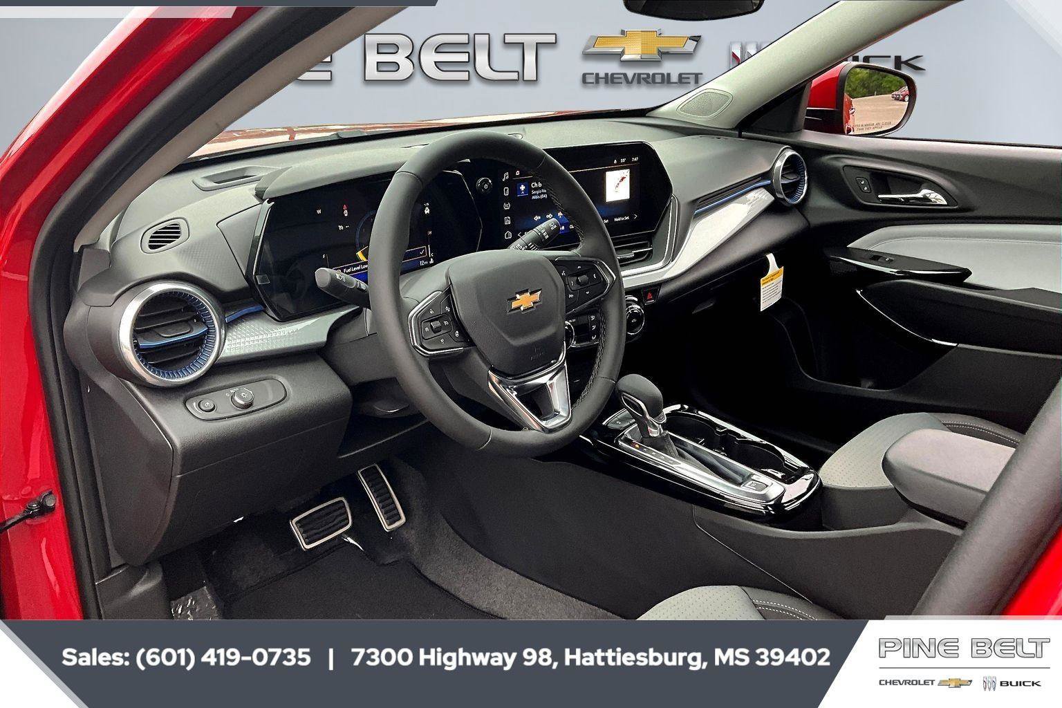New 2026 Chevrolet Trax LT w/ LT Convenience Package FWD image 12