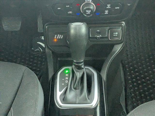 Used 2022 Jeep Renegade Altitude w/ Sun/Sound Group image 12