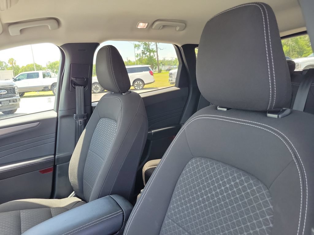 Used 2024 Ford Escape Active AWD/4WD image 22