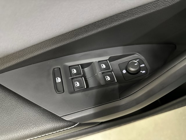 New 2026 Volkswagen Jetta SE image 18