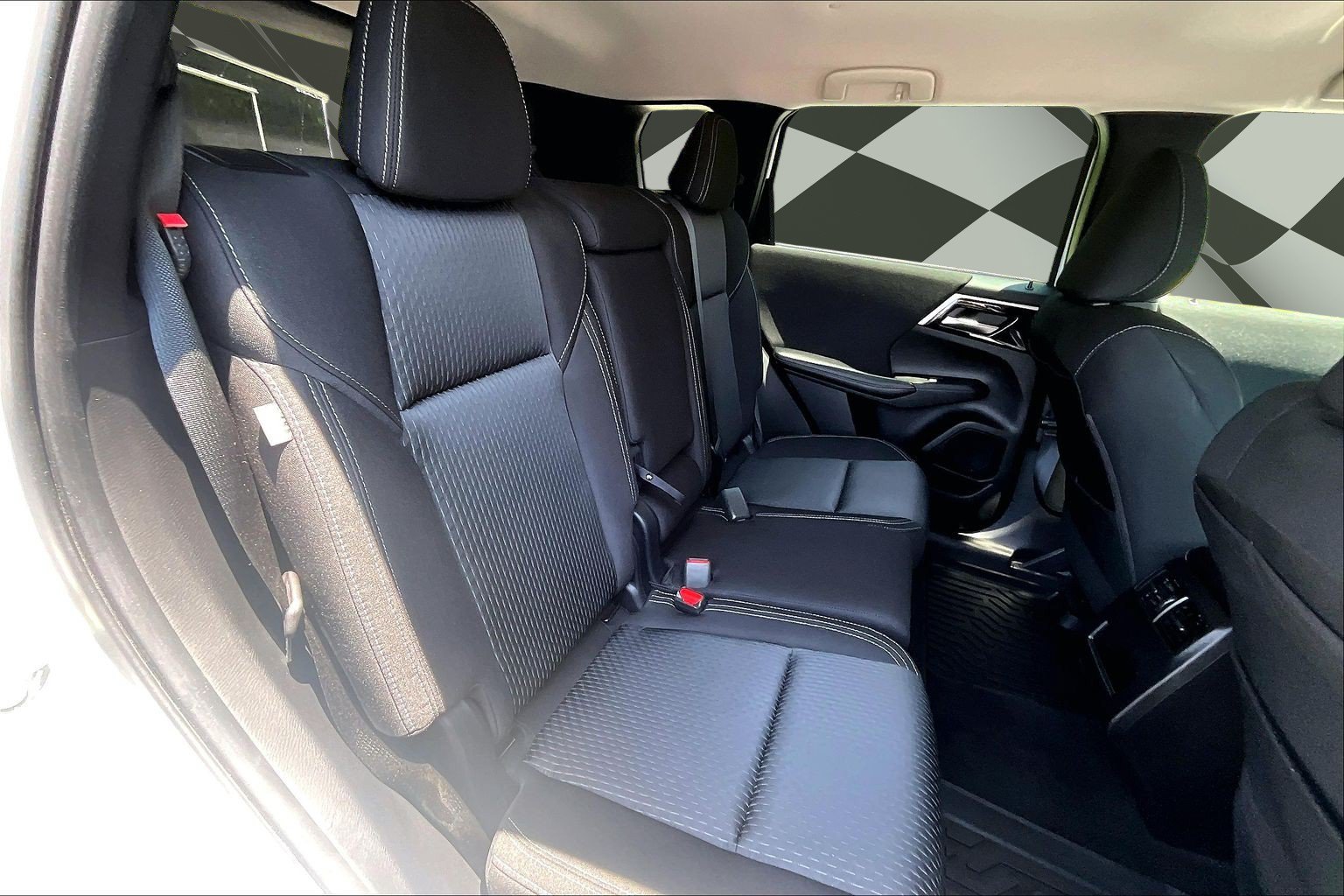 Used 2022 Mitsubishi Outlander ES AWD/4WD image 27