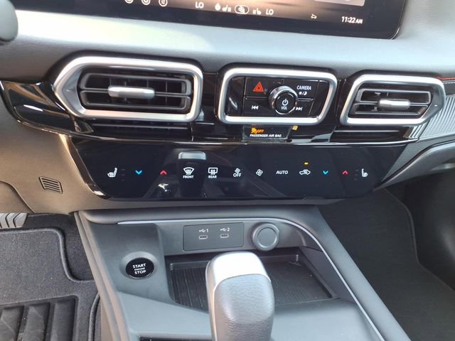 New 2026 Nissan Sentra SR w/ SR Premium Package FWD image 13