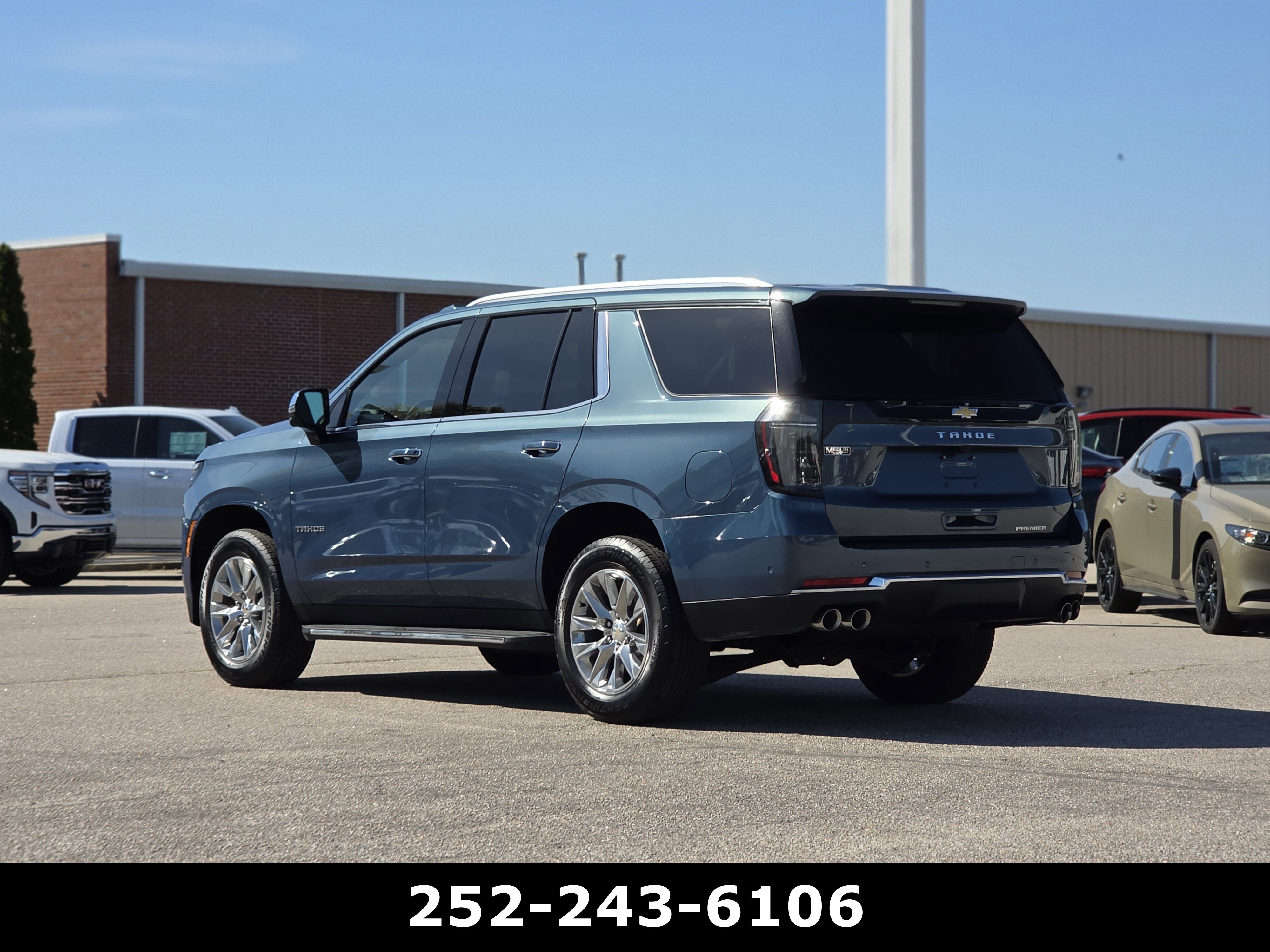 Used 2025 Chevrolet Tahoe Premier RWD image 5