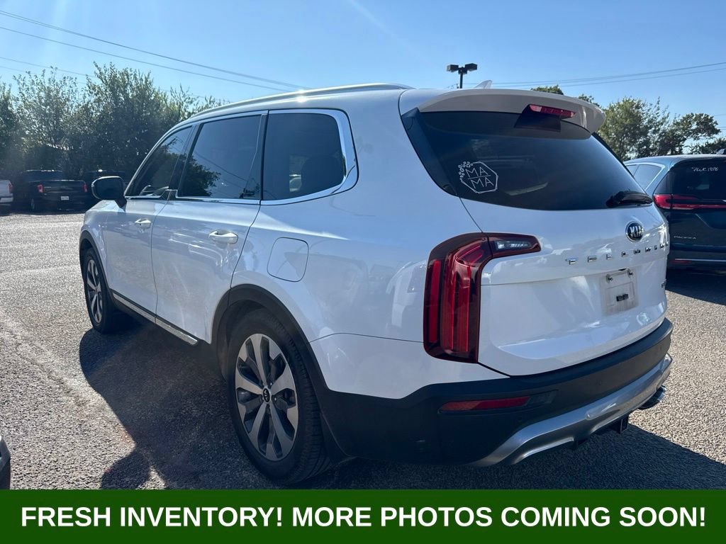 Used 2020 Kia Telluride EX w/ EX Premium Package FWD image 4