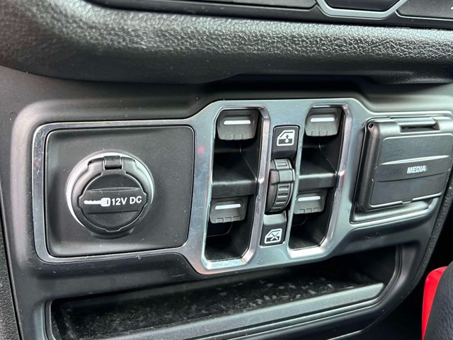 Used 2026 Jeep Wrangler Unlimited Sport AWD/4WD image 27