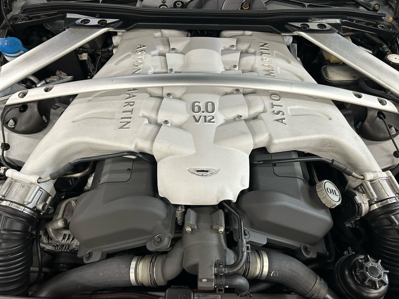 Used 2011 Aston Martin DBS Volante RWD image 13