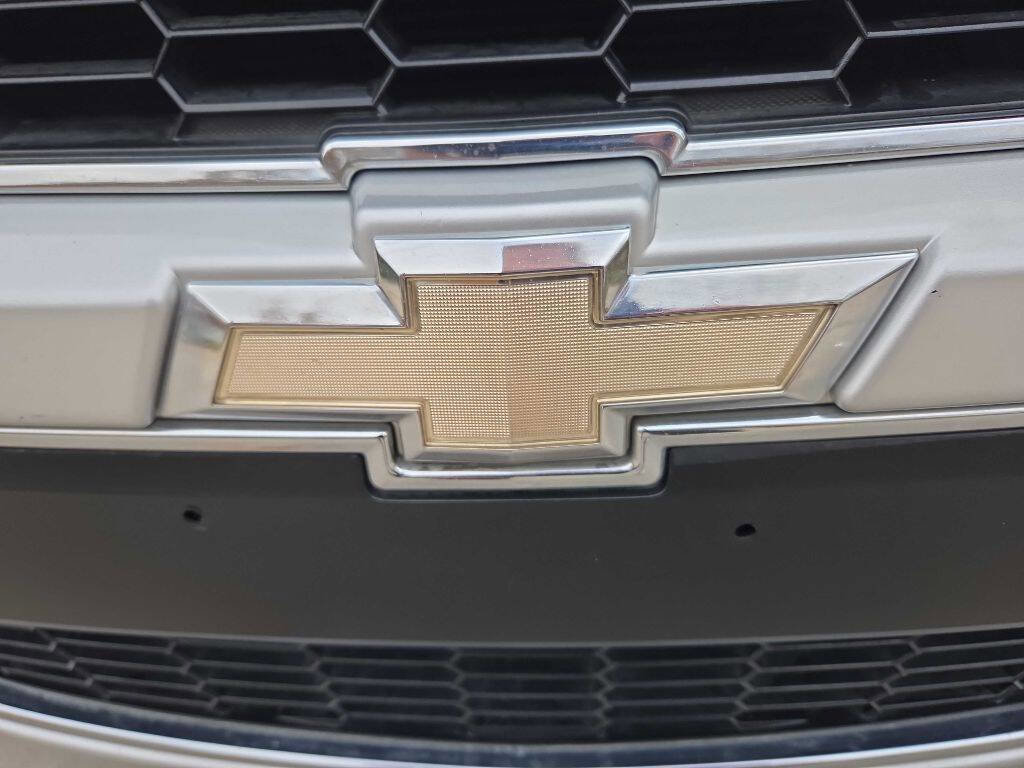 Used 2016 Chevrolet Sonic LT FWD image 5