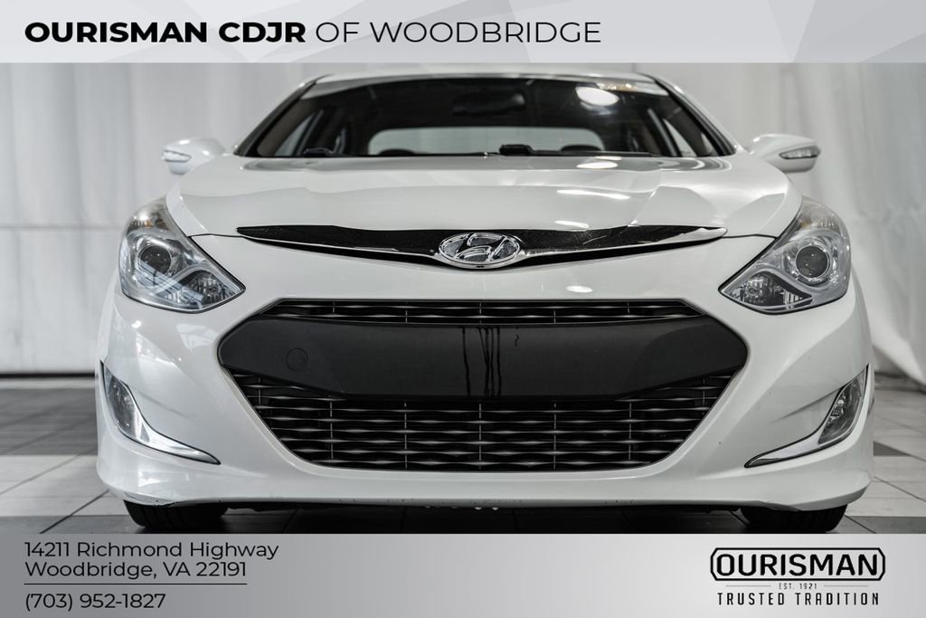 Used 2014 Hyundai Sonata Hybrid image 2