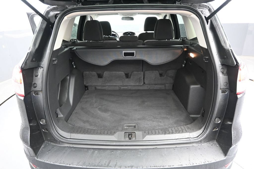 Used 2016 Ford Escape SE FWD image 11