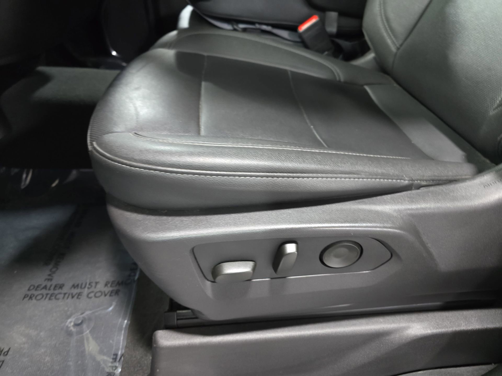 Used 2024 GMC Sierra 1500 SLT AWD/4WD image 28