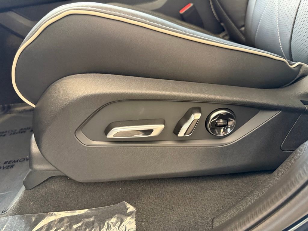 New 2026 Acura MDX SH-AWD w/ Advance Package image 14
